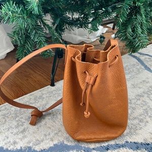 Baggu leather bucket bag